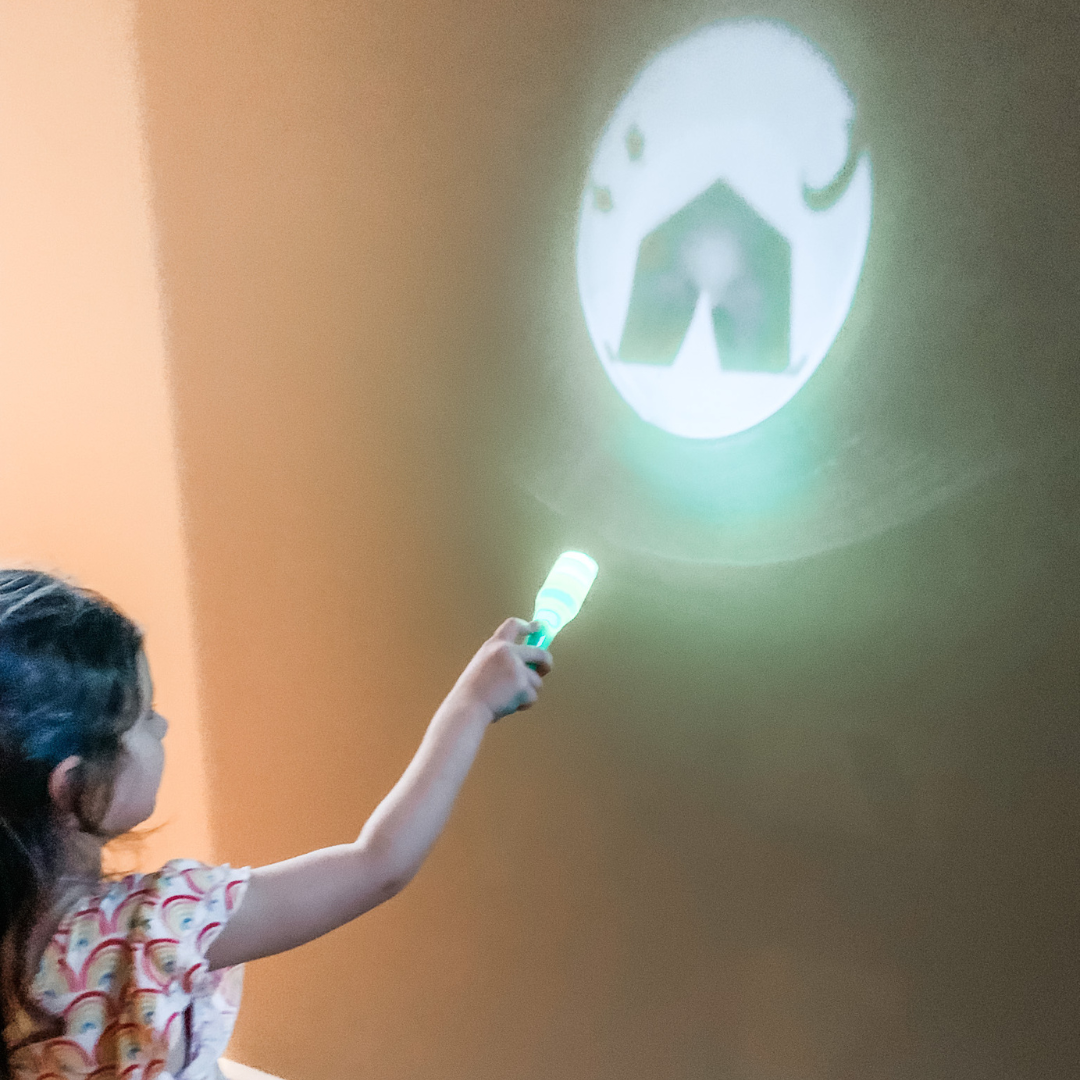 Camping-Themed Wall Projector